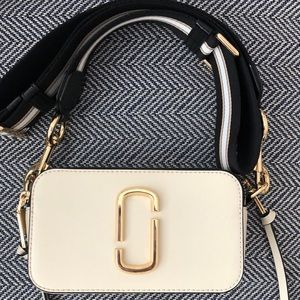 Marc Jacobs Snapshot, used, mint condition!